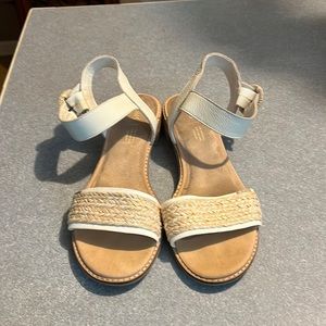 Toms Raffia Sandals